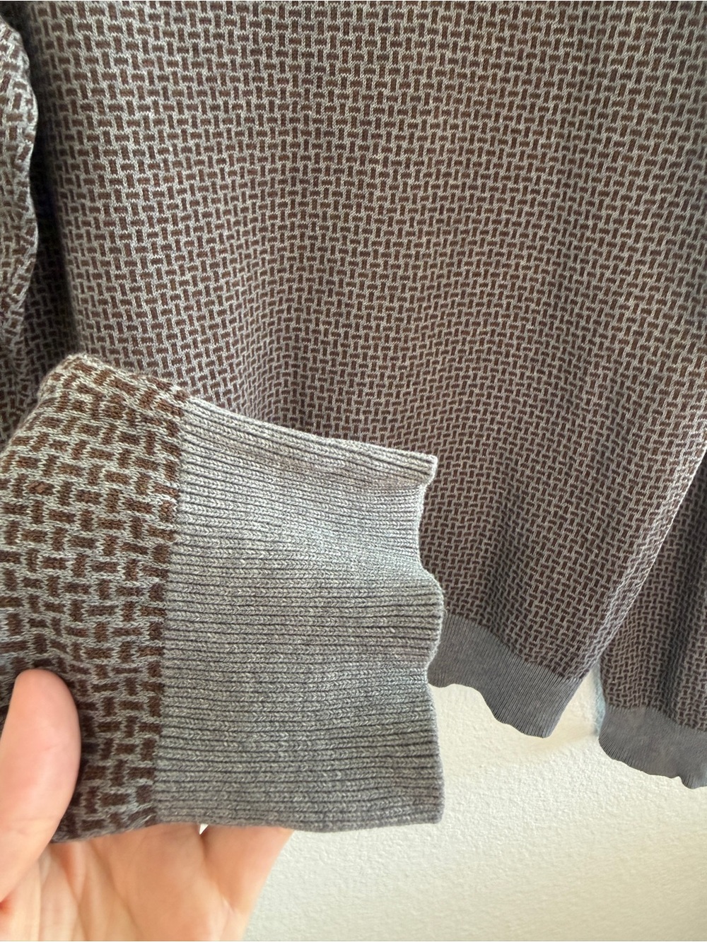 Old Navy 100% Cotton Men's Charcoal and Brown Knit Crewneck‎ Sweater- Vintage - Picture 4 of 9